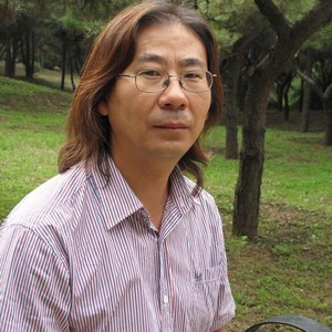 李建国