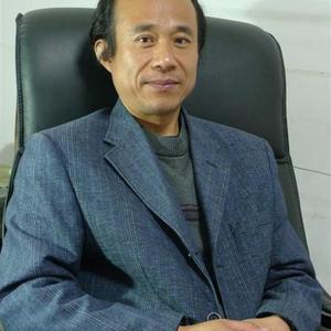 杨占山