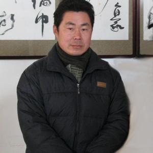 杨高举