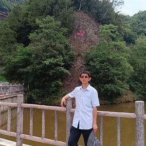 李建军