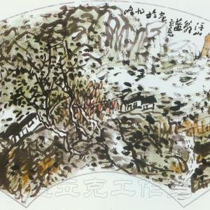 一抹春绿染青山