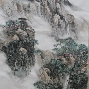 山高积翠色