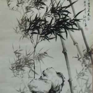晴光寒翠见天姿