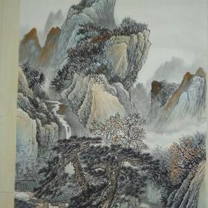 山中旧宅四无邻