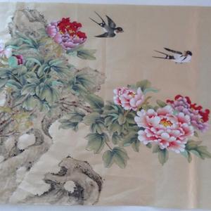 唯有牡丹真国色，花开时节动京城