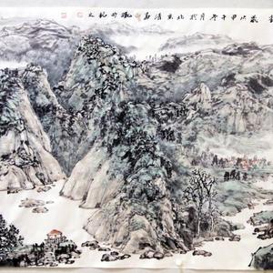 翠影笼烟树瑞气绕华堂